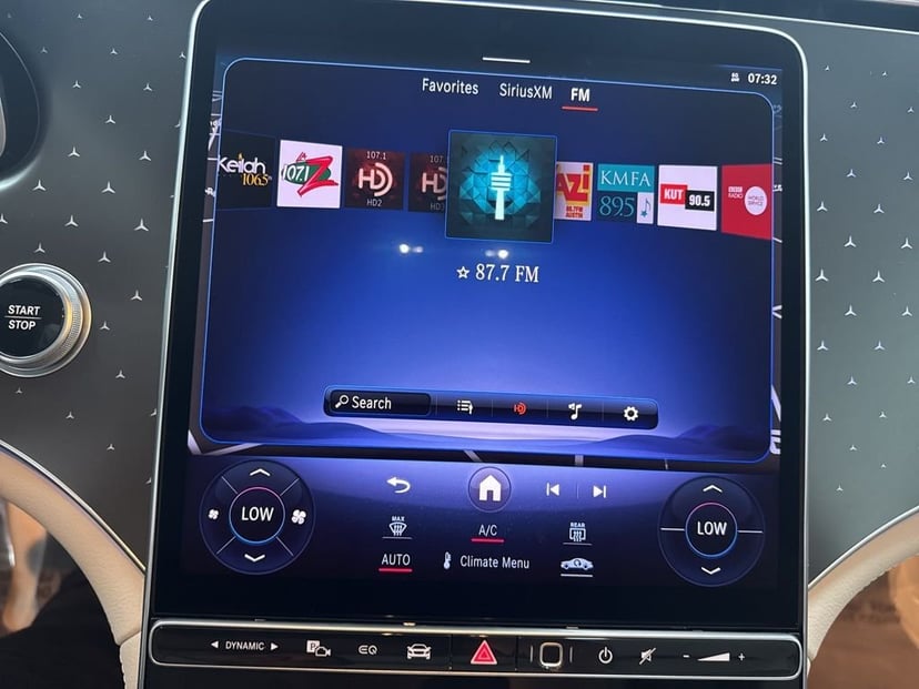 2026 Mercedes-Benz EQE - Image 35