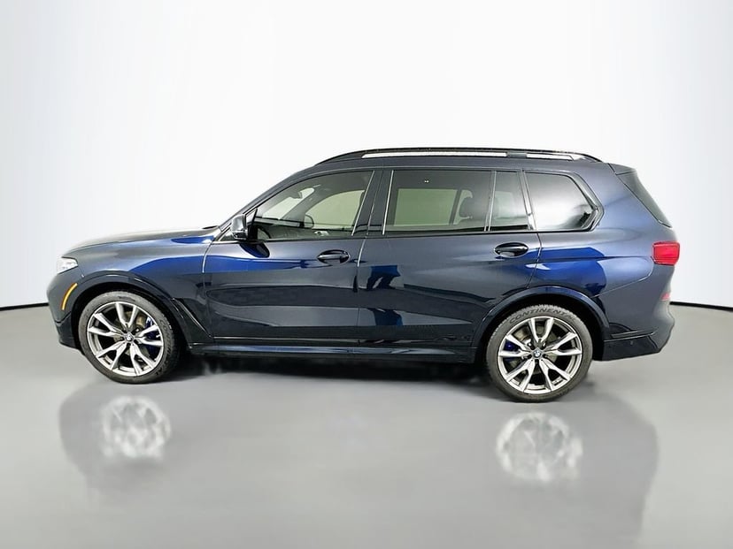 2022 BMW X7 - Image 8