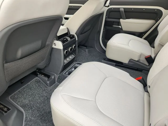 2026 Land Rover Defender 130 - Image 18