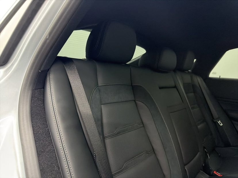 2026 Mercedes-Benz GLE - Image 61