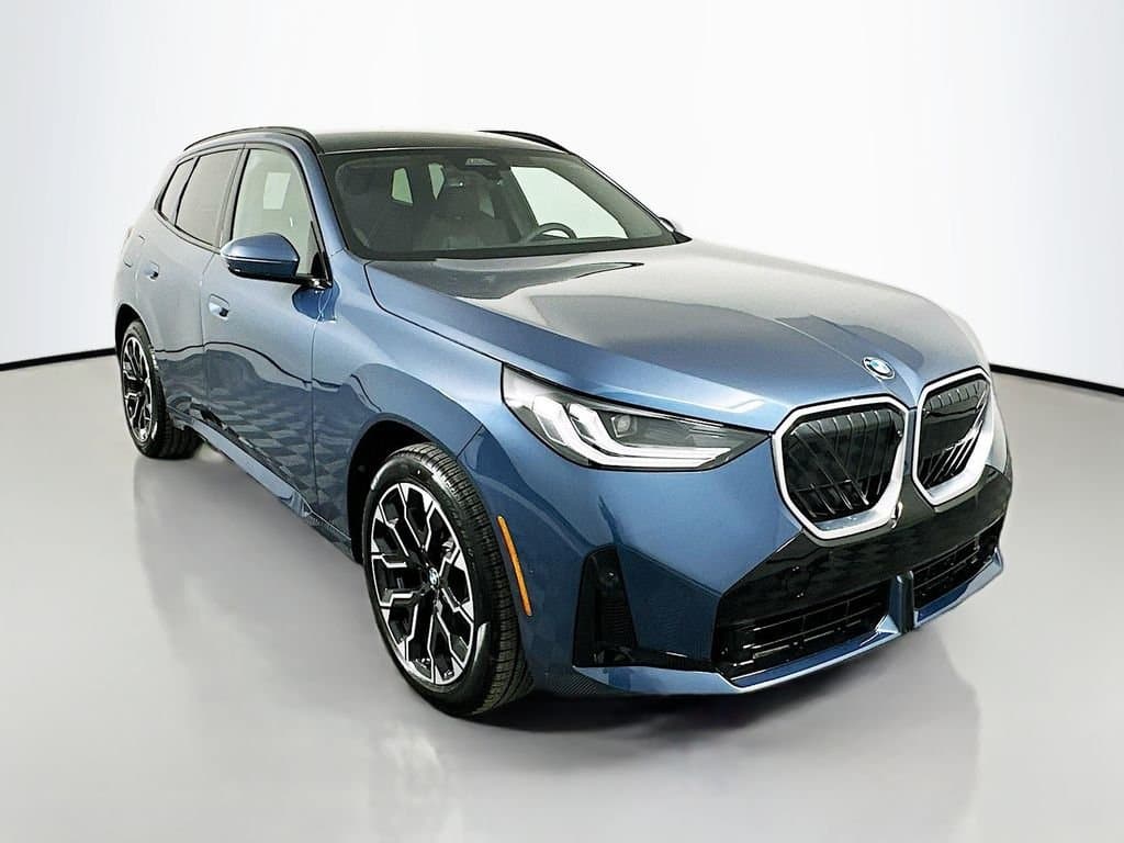 2025 BMW X3 - Image 3