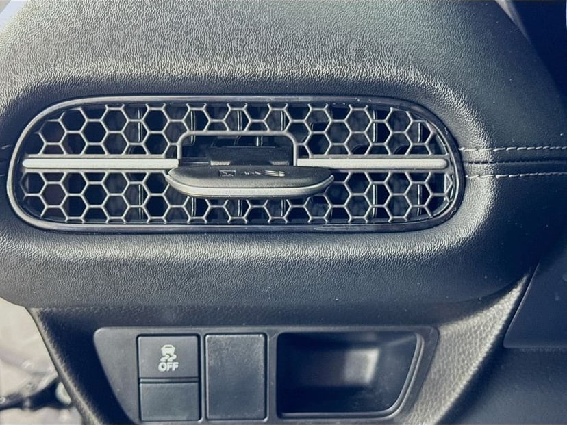 2024 Honda HR-V - Image 12