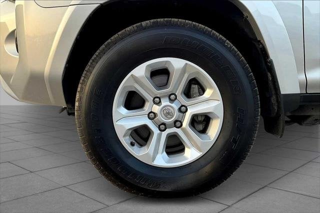 2024 Toyota 4RUNNER - Image 10