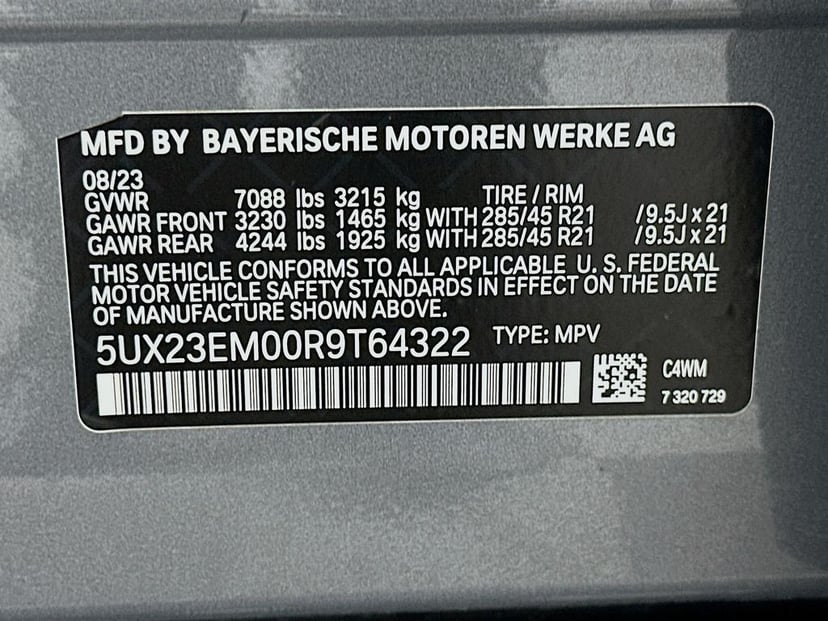 2024 BMW X7 - Image 34