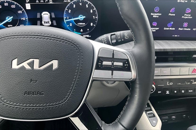 2025 Kia Telluride - Image 25