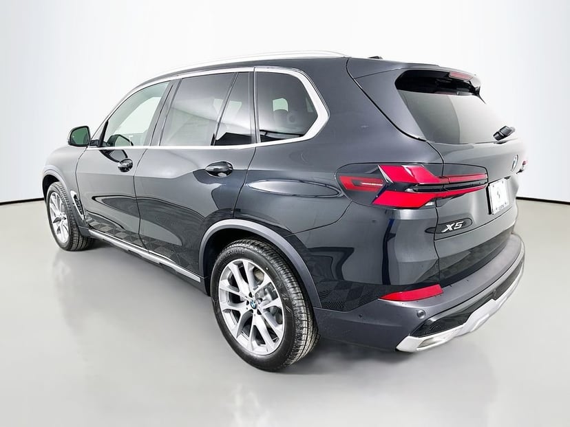 2026 BMW X5 - Image 7