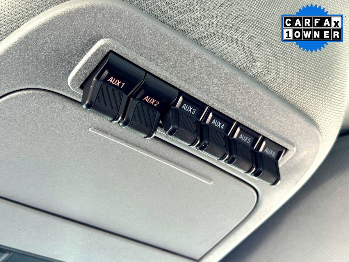 2023 Ford Super Duty F-250 SRW - Image 29