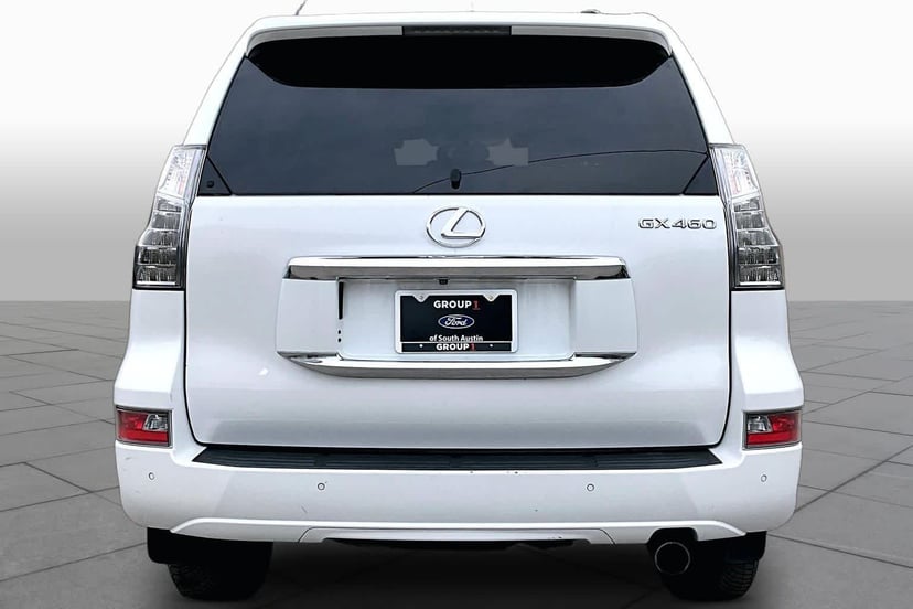 2015 Lexus GX 460 - Image 5