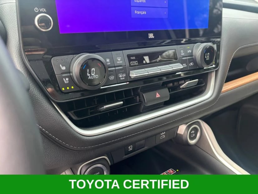 2025 Toyota Grand Highlander - Image 19