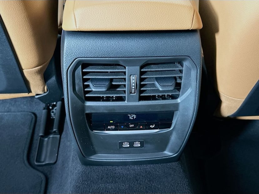 2026 BMW i4 - Image 18