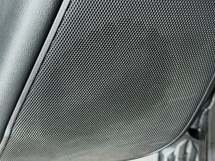 2013 INFINITI QX56 - Image 23