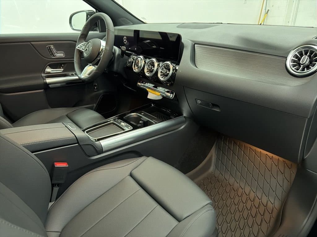 2026 MERCEDES-BENZ GLA - Image 29