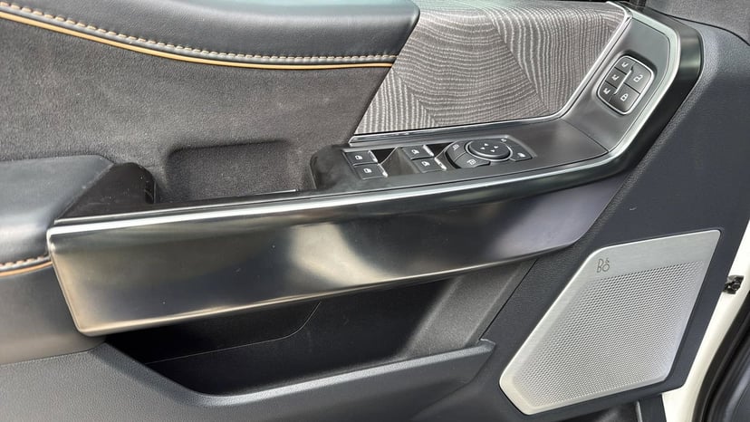 2023 Ford F-150 - Image 12