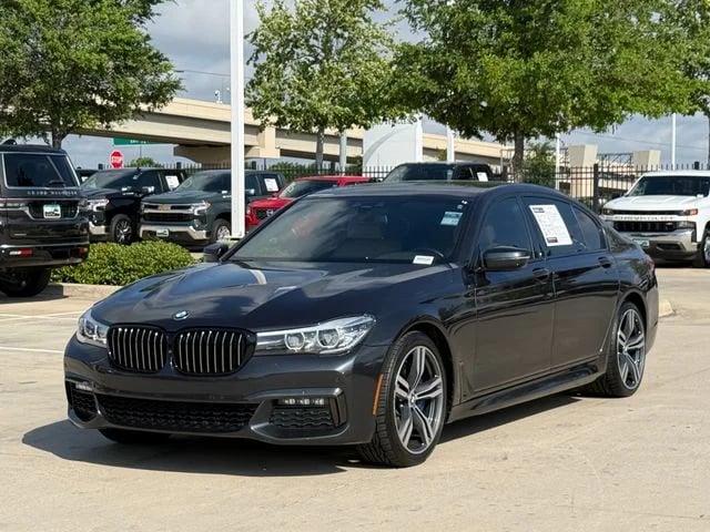 2019 BMW 7 Series - Image 7