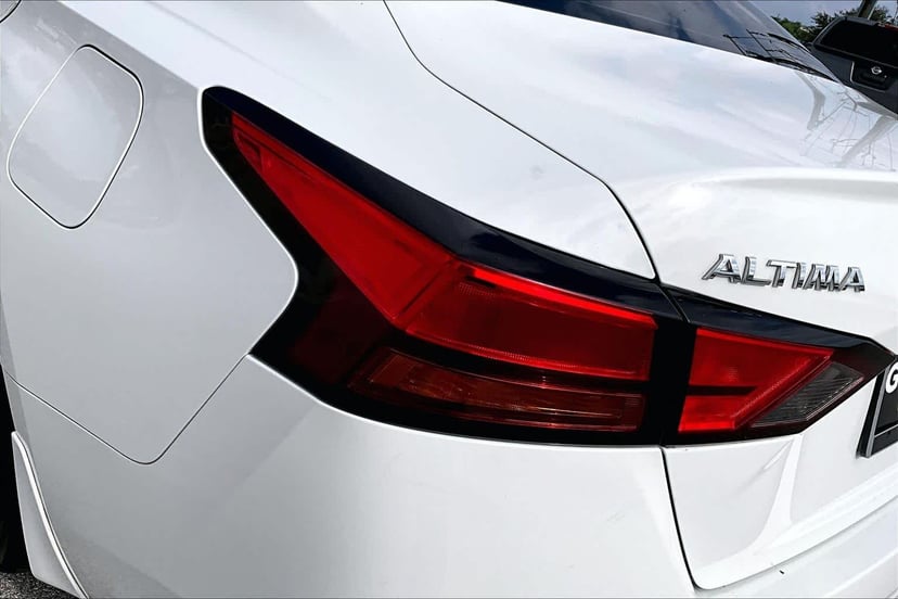 2020 Nissan Altima - Image 29