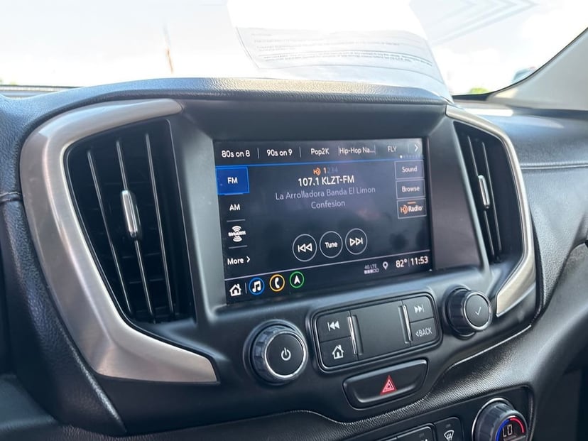 2021 GMC Terrain - Image 18