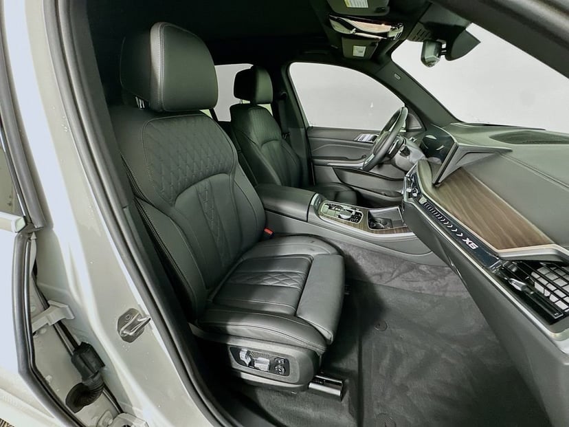 2024 BMW X5 - Image 29