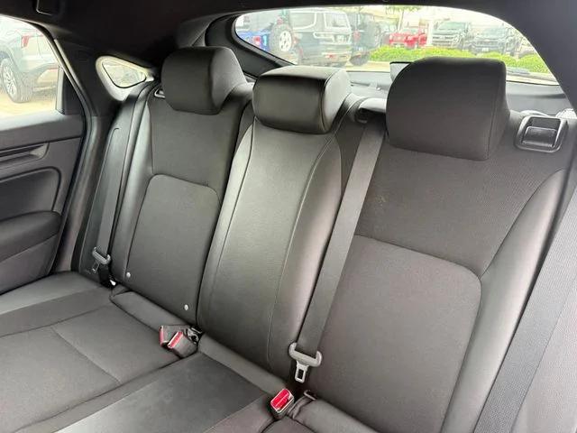 2025 Honda Civic - Image 28