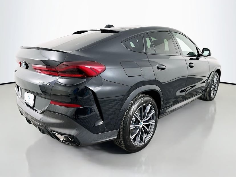 2026 BMW X6 - Image 5