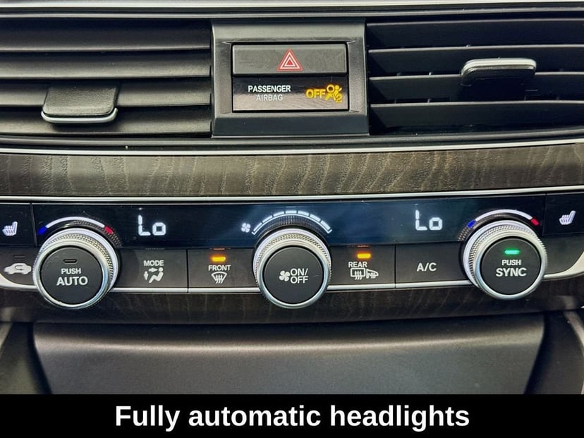 2022 Honda Accord - Image 19