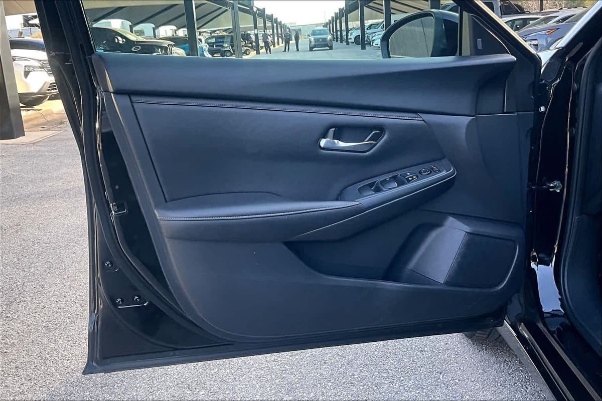 2024 Nissan Sentra - Image 21