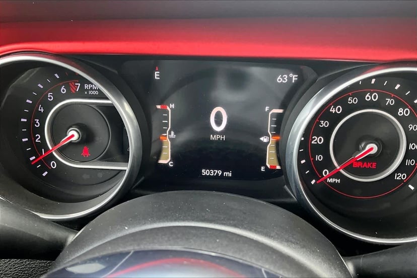 2018 Jeep All-New Wrangler - Image 25