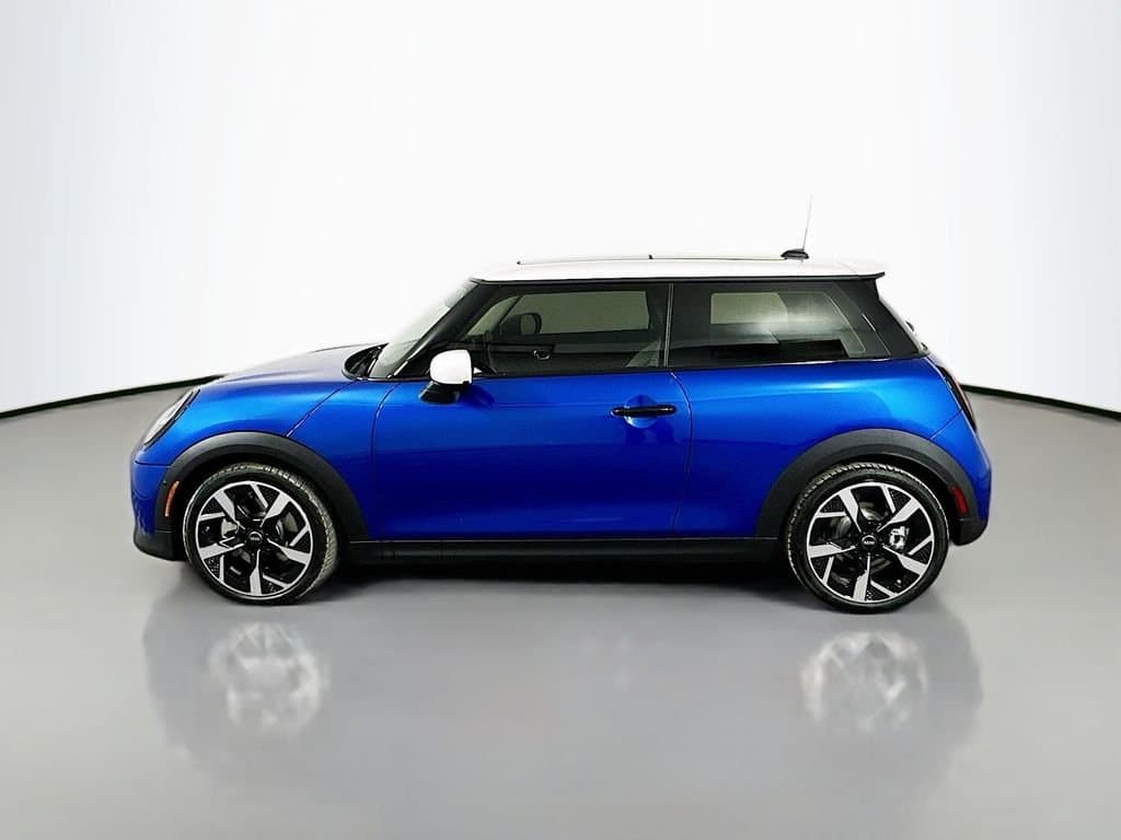 2025 MINI COOPER - Image 9