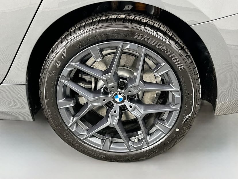 2026 BMW 3 Series - Image 23