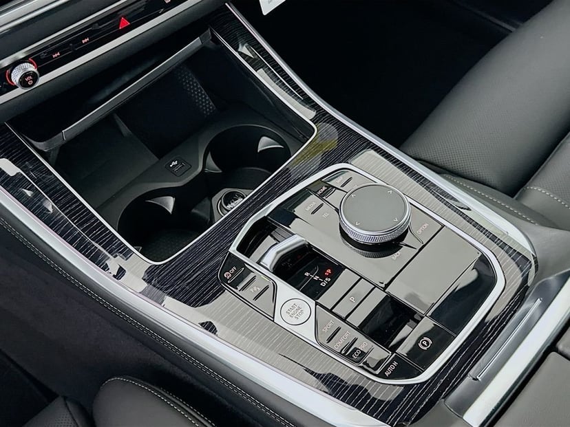2026 BMW X5 - Image 15