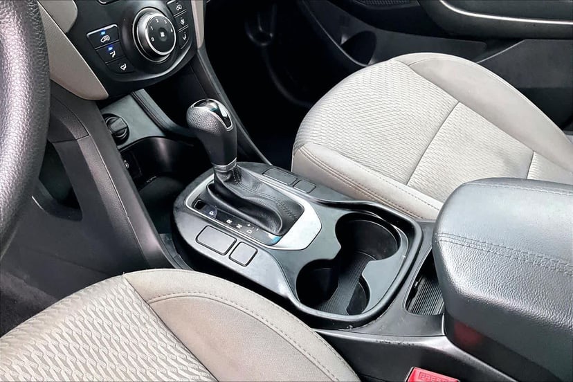 2017 Hyundai Santa Fe Sport - Image 16