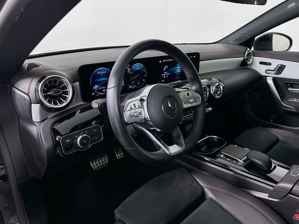 2023 Mercedes-Benz CLA - Image 9