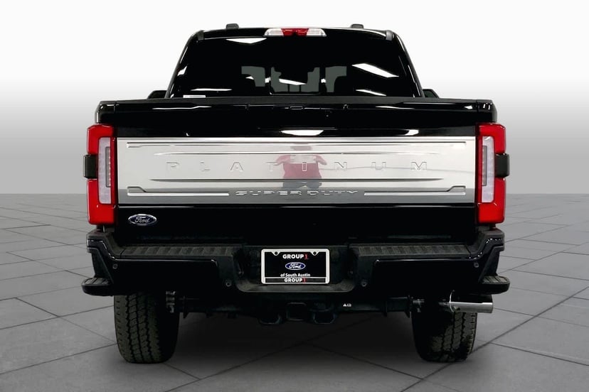 2026 Ford Super Duty - Image 4