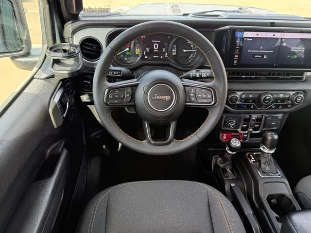 2024 Jeep Wrangler - Image 24