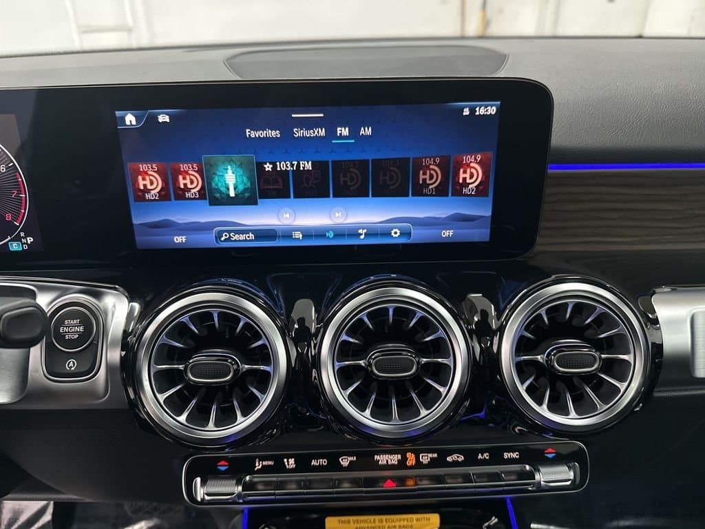 2026 MERCEDES-BENZ GLB - Image 15