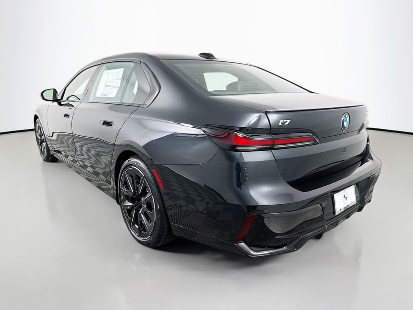 2026 BMW i7 - Image 7