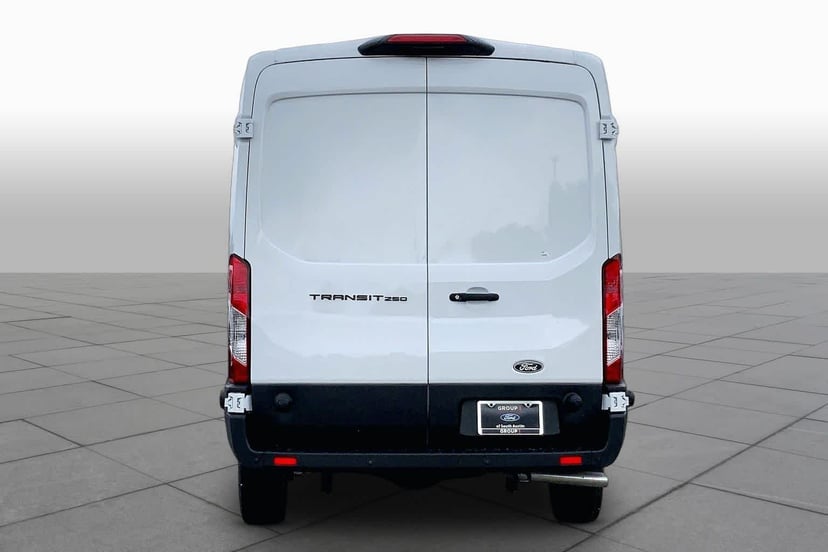 2026 Ford Transit Commercial - Image 3