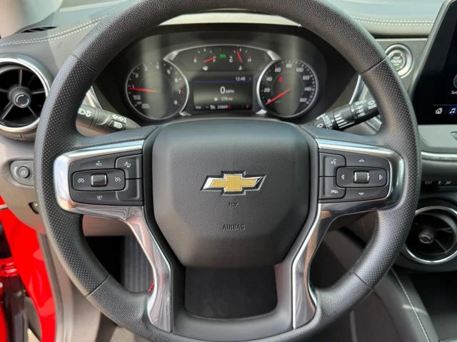 2025 Chevrolet Blazer - Image 12