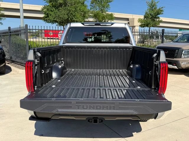 2024 Toyota Tundra - Image 27