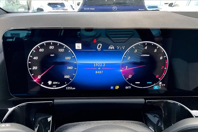 2025 Mercedes-Benz GLA 250 - Image 27