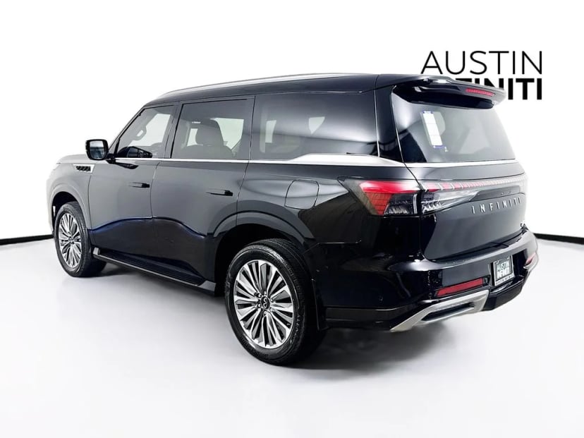 2026 INFINITI QX80 - Image 5