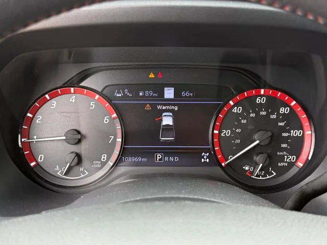 2021 Nissan Titan - Image 18