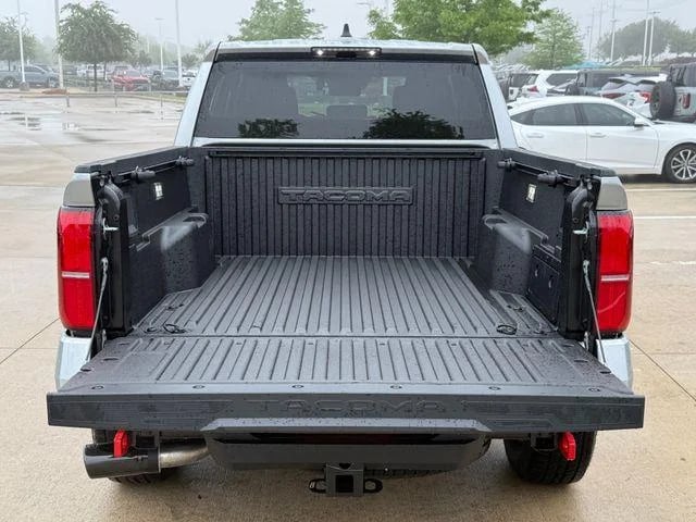 2026 Toyota Tacoma Hybrid - Image 58