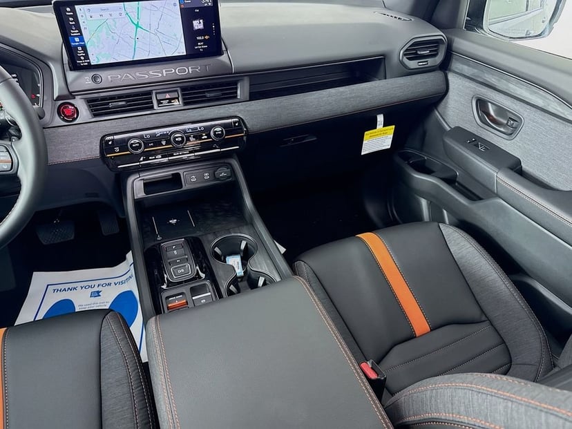 2026 Honda Passport - Image 30