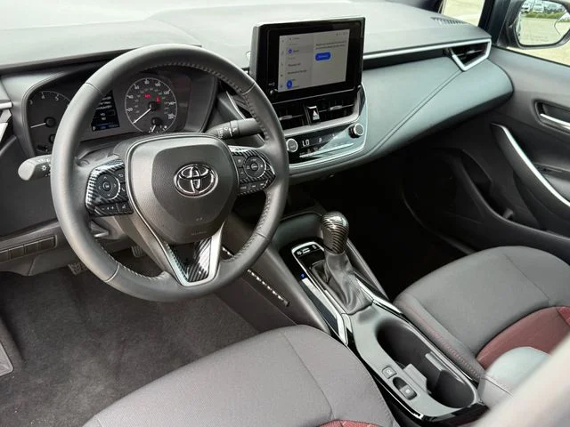 2025 Toyota Corolla - Image 10