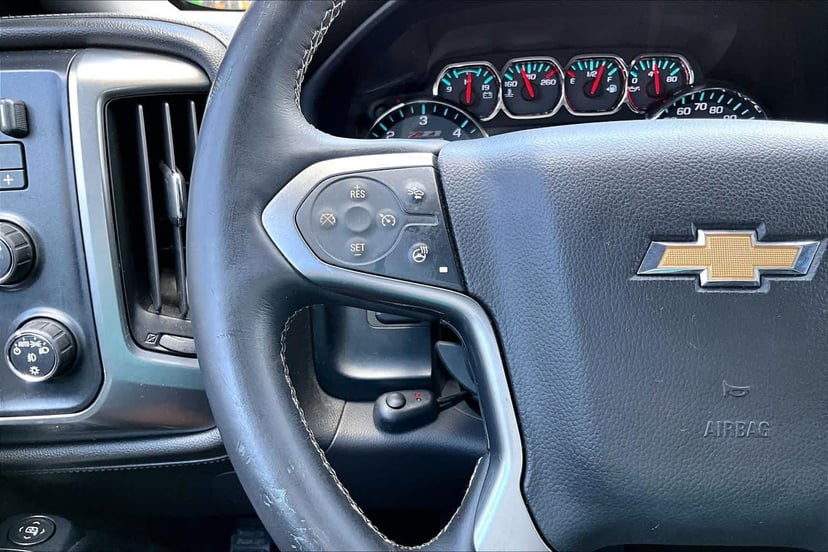 2014 Chevrolet Silverado 1500 - Image 24