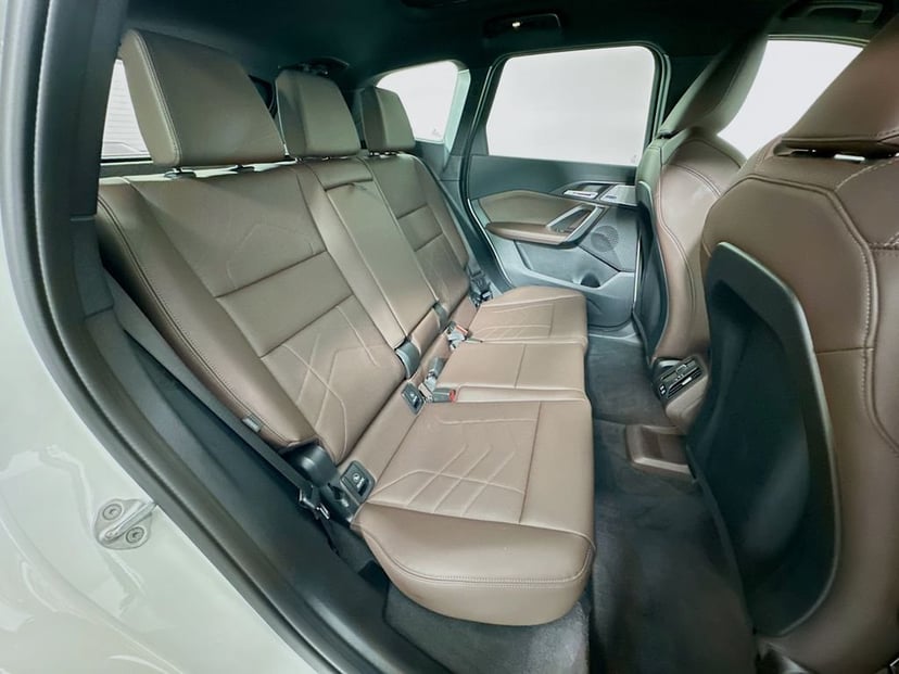 2025 BMW X1 - Image 28