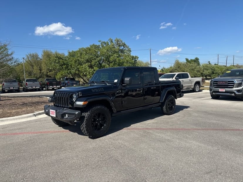 2022 Jeep Gladiator - Image 3
