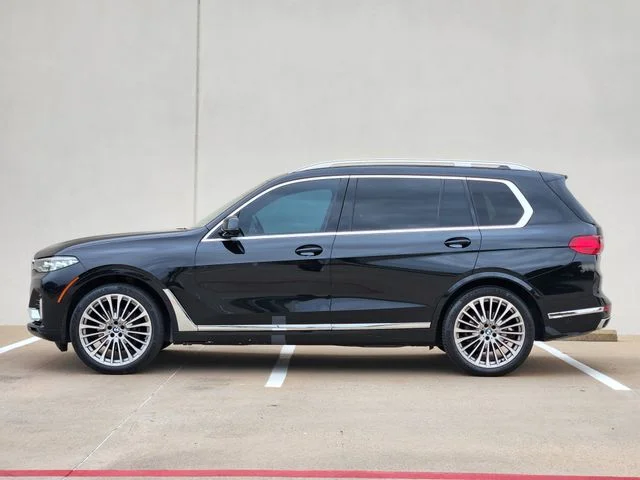 2022 BMW X7 - Image 4