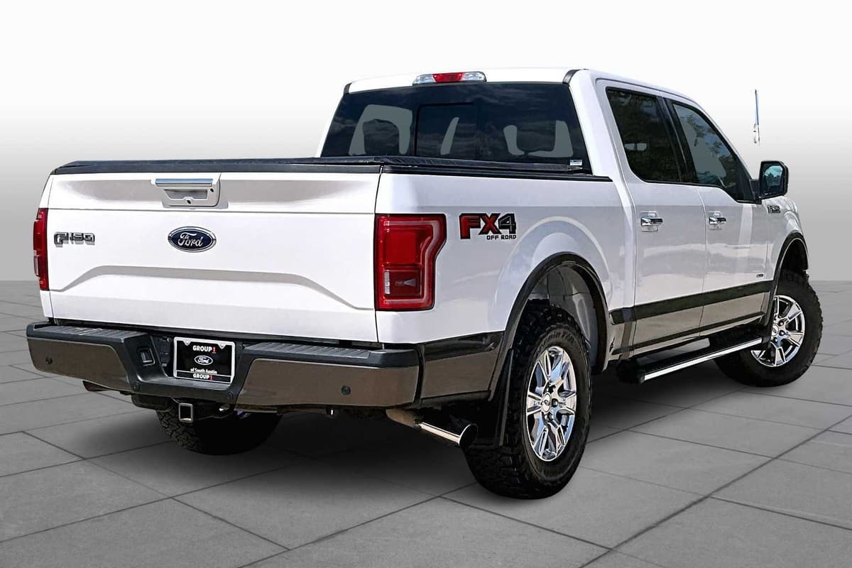 2017 Ford F-150 - Image 12