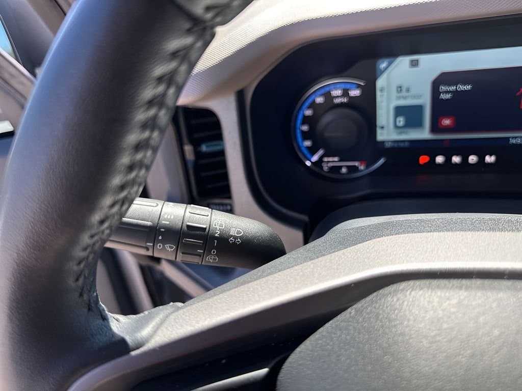 2024 Ford Bronco - Image 32